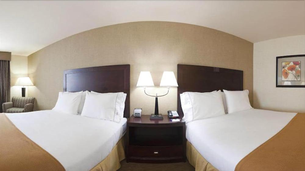 Holiday Inn Express Fresno Northwest - Herndon By Ihg Kültér fotó